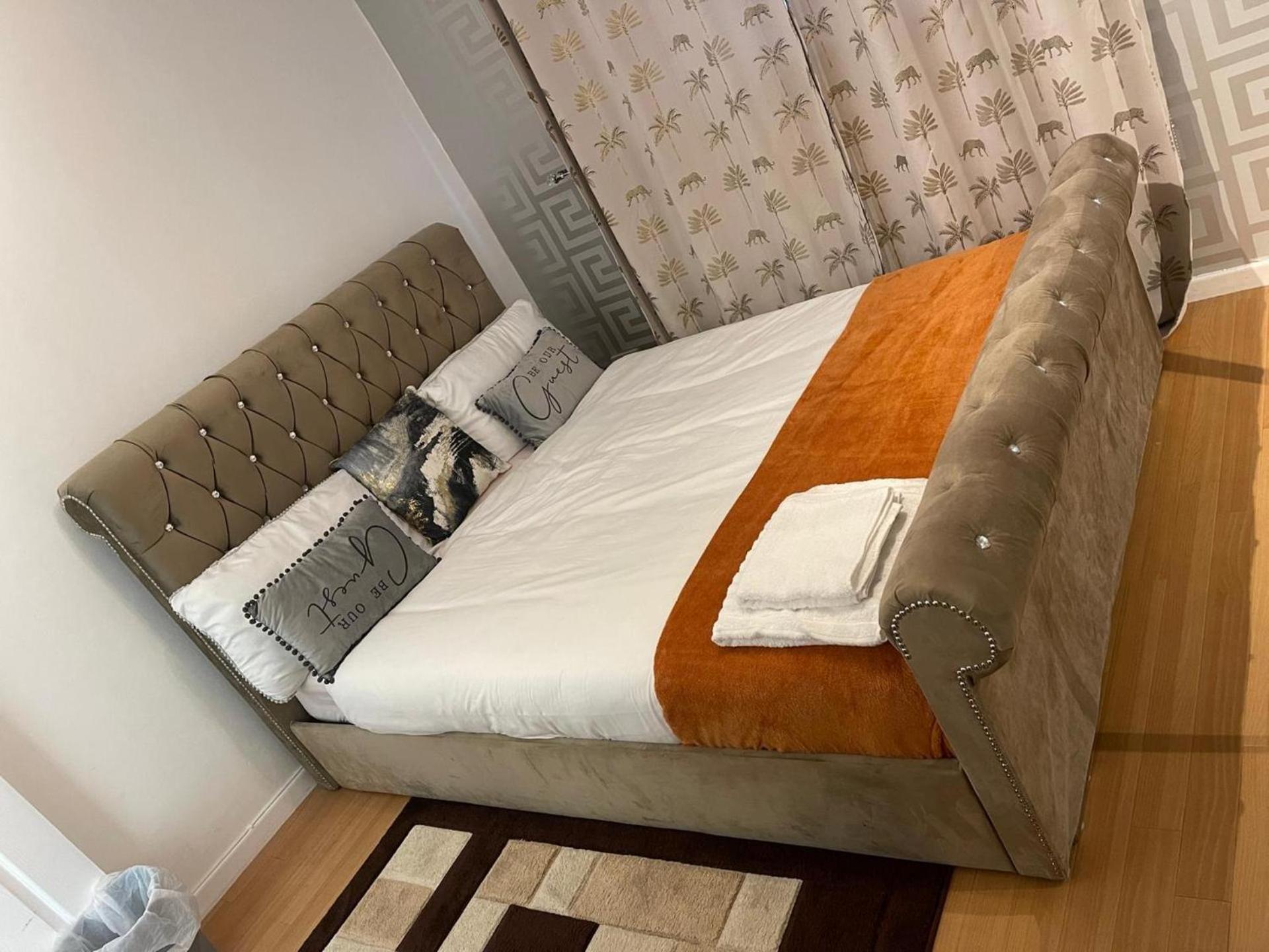 Basildon 3 Bedroom - Free Parking Private Garden Екстериор снимка